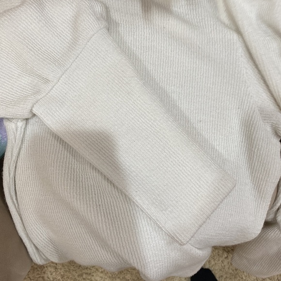 Express Balloon shoulder turtleneck sweater long sleeve top - Picture 6 of 6